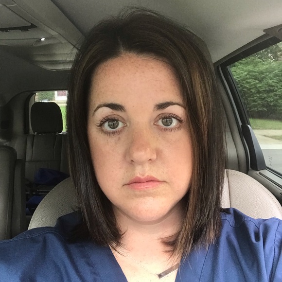 Meet your Posher, Rachel - Picture 1 of 1